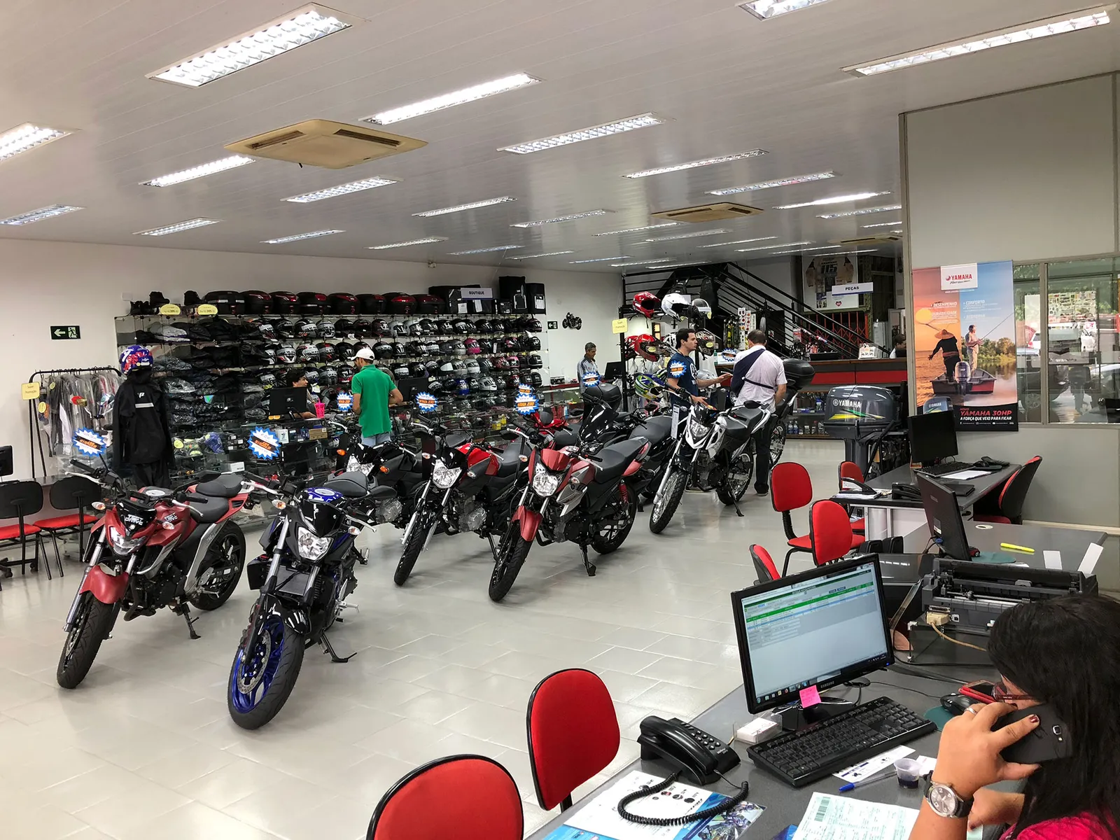 Showroom de peças da Douramoto