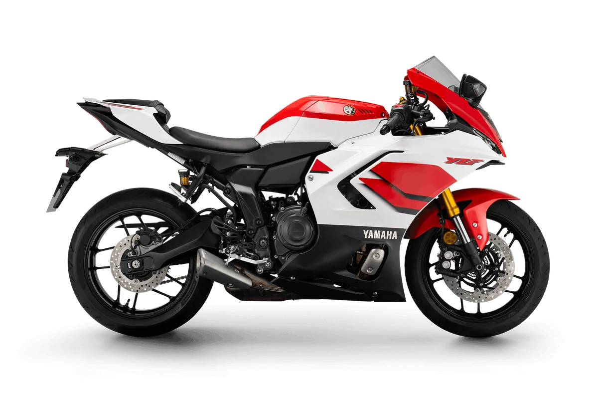 R7 70th na cor 70th Anniversary White (Branco Metálico)
