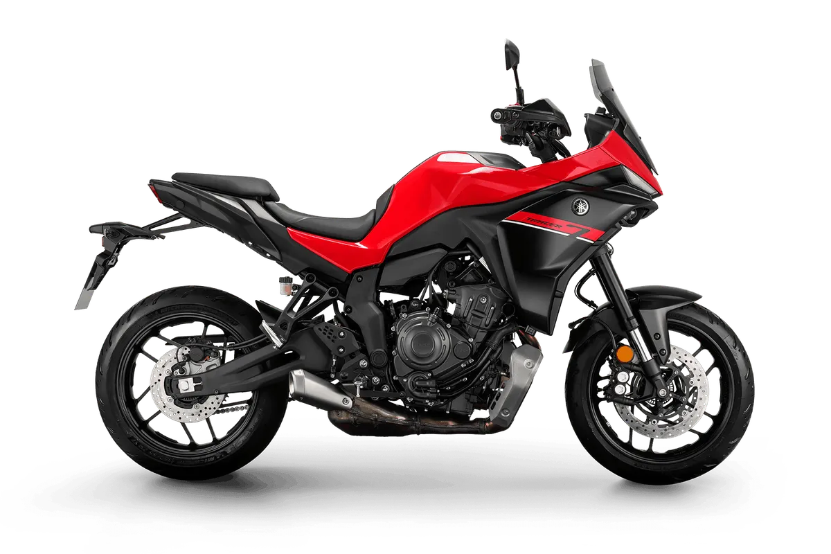 Tracer 7 na cor Redline (Vermelho Metálico)